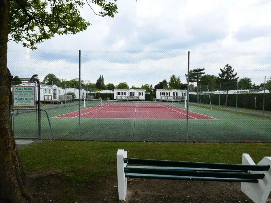 Camping Paradis Les Roses 4 étoiles★★★★