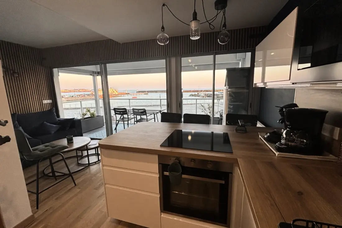 Appartement Avec Loggia Vue Mer  Port Maria