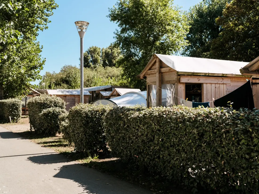 Flower Camping Le Bois d'Amour 4 étoiles★★★★