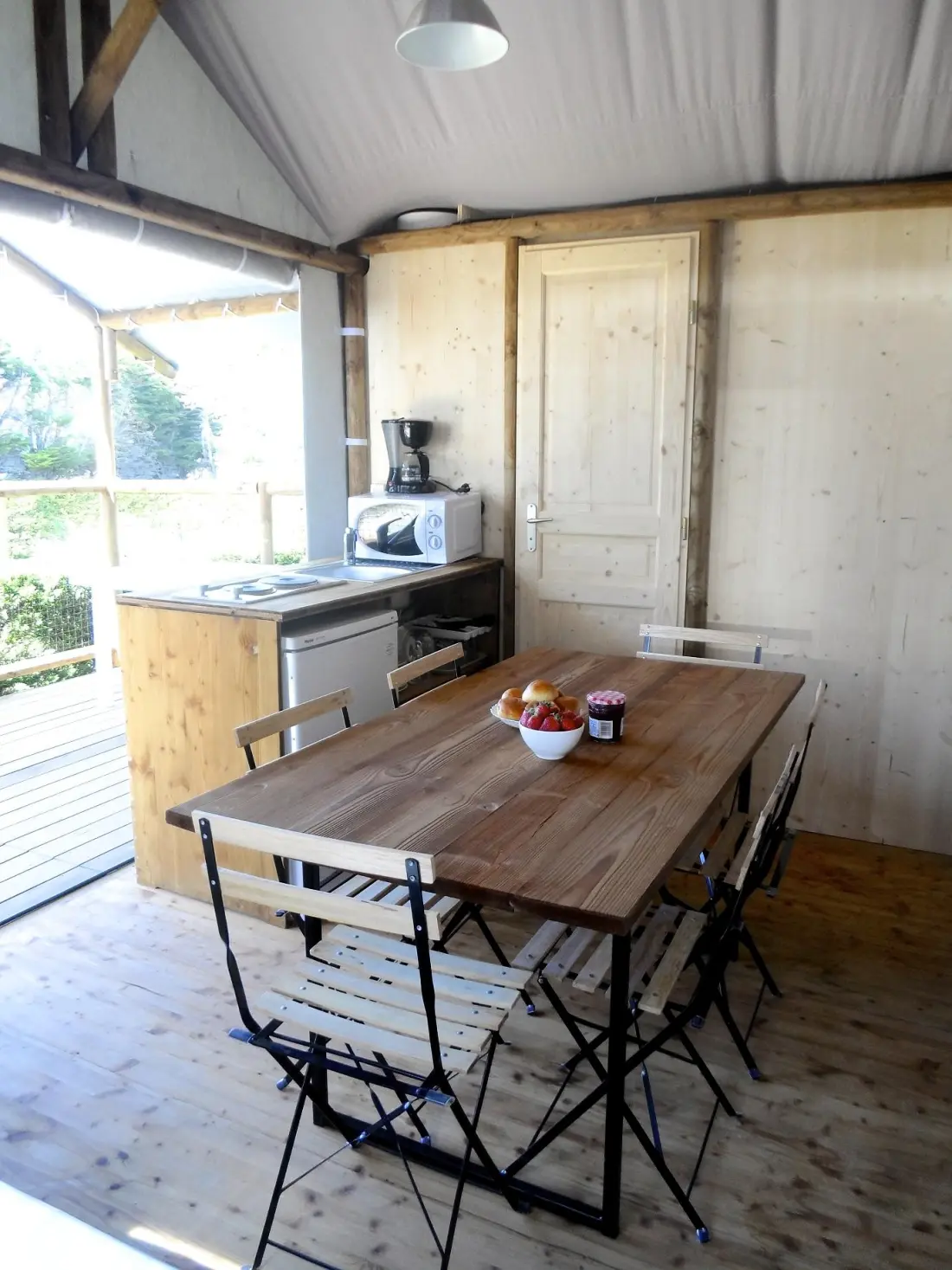 Flower Camping Le Bois d'Amour 4 étoiles★★★★