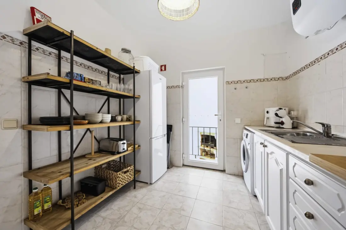 House Of Recess | Starlink | 2km Zavial
