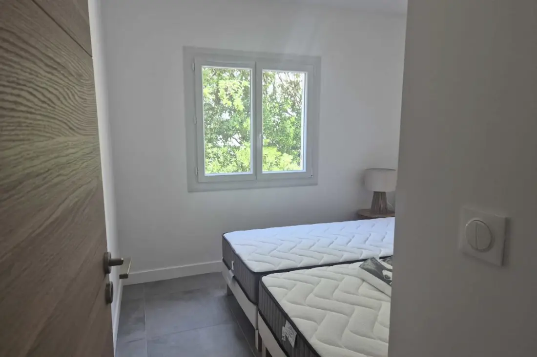 Appartement Familial Avec Terrasse Près De La Mer