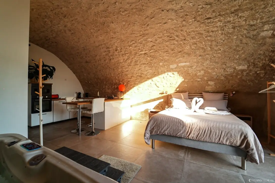 Loft En Pierre | Domaine Paradis