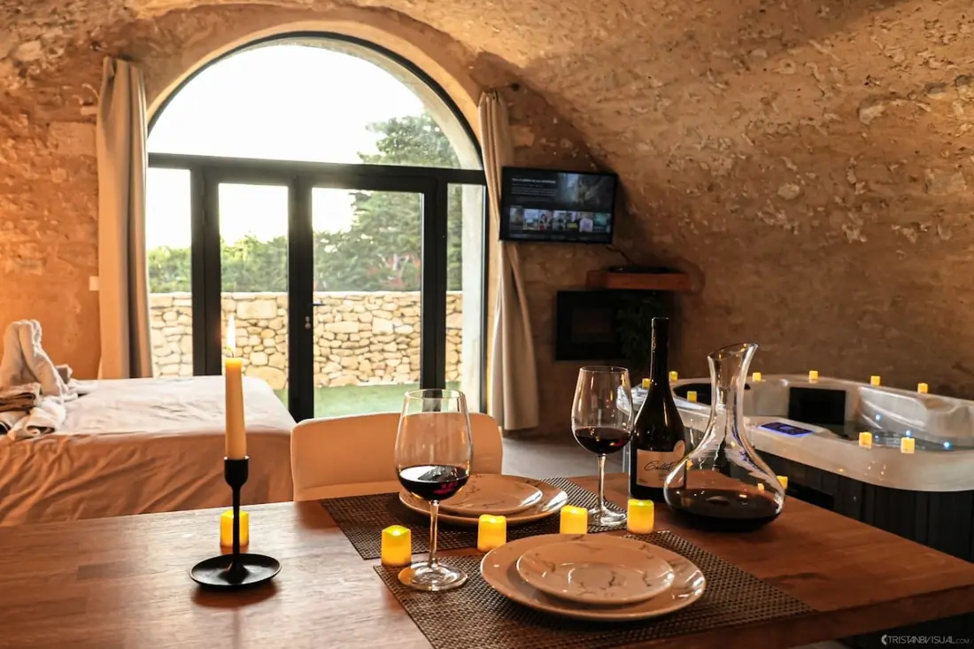 Loft En Pierre | Domaine Paradis