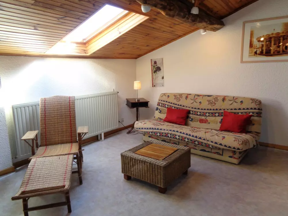 Maison de Vacances RENAISON 2