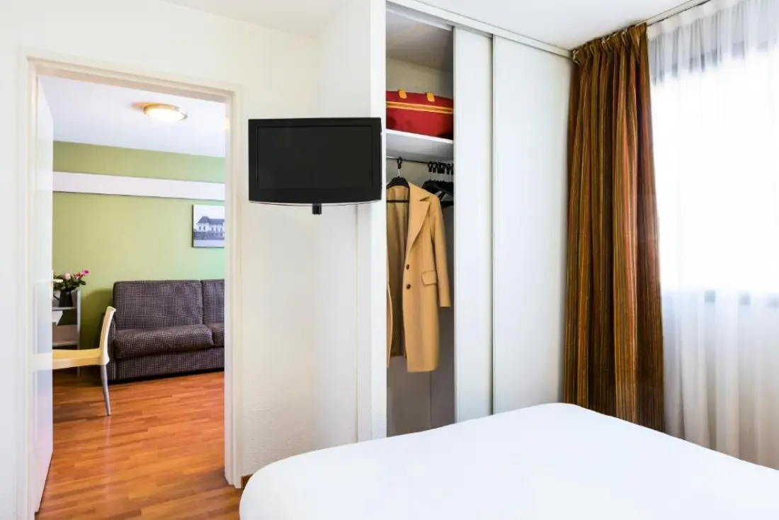 Aparthotel Adagio Access Rennes Centre 2 étoiles★★