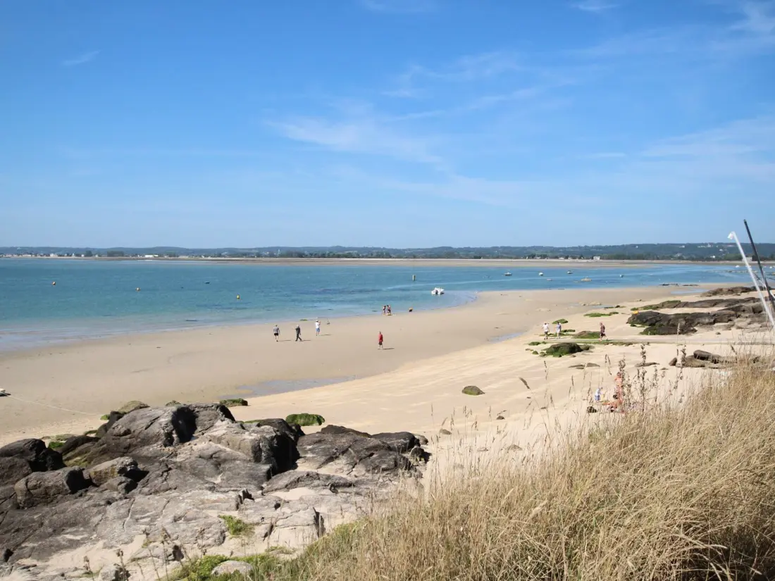 Maison de Vacances Reville 10