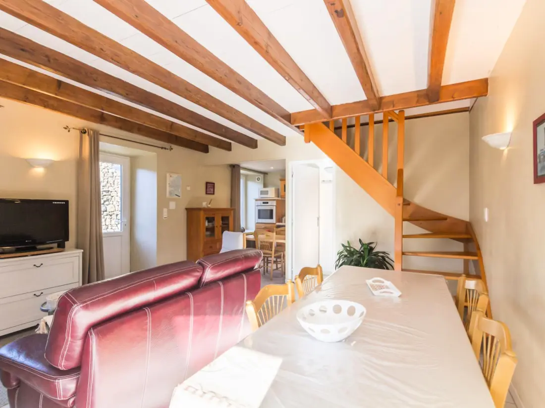 Maison de Vacances Reville 12