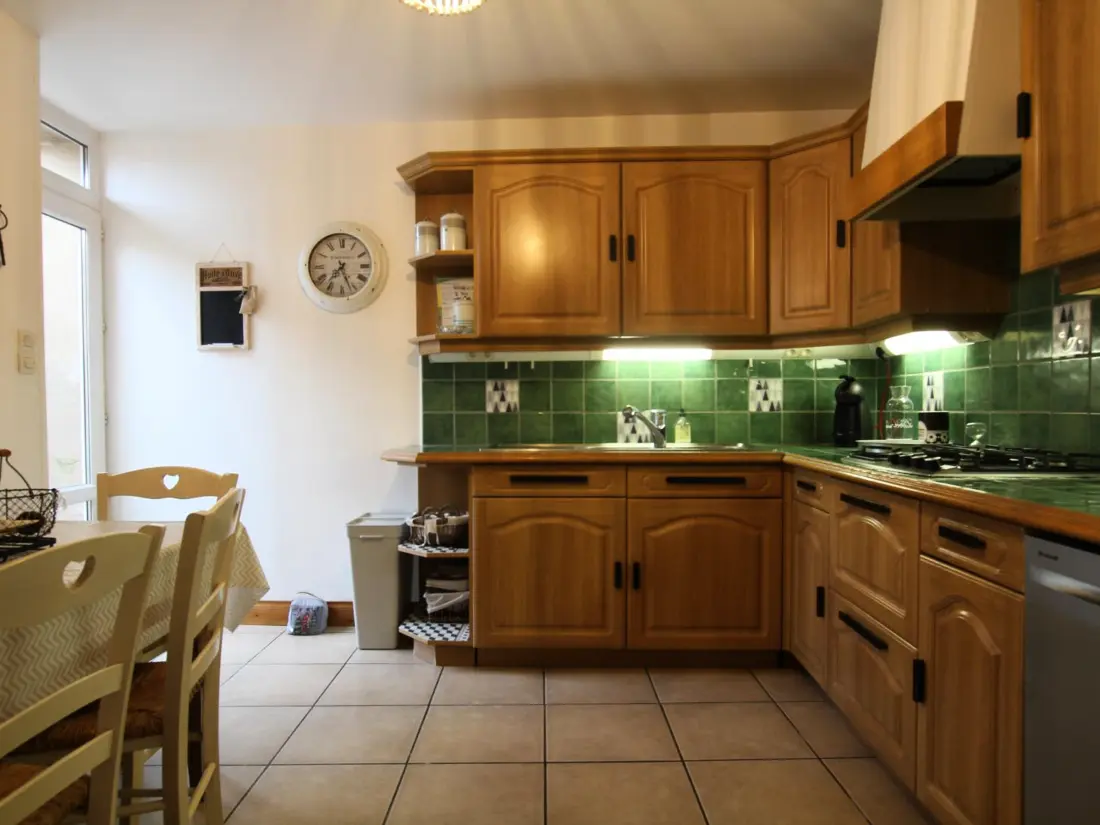 Maison de Vacances Reville 15