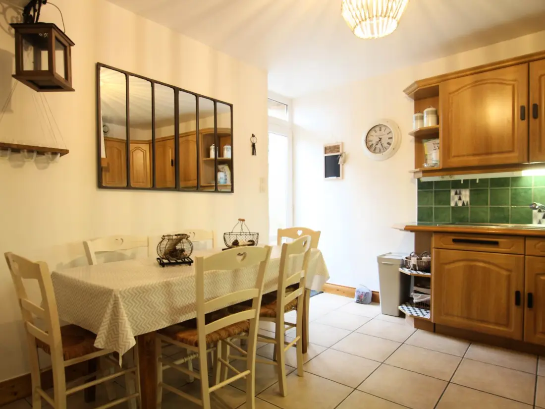 Maison de Vacances Reville 15