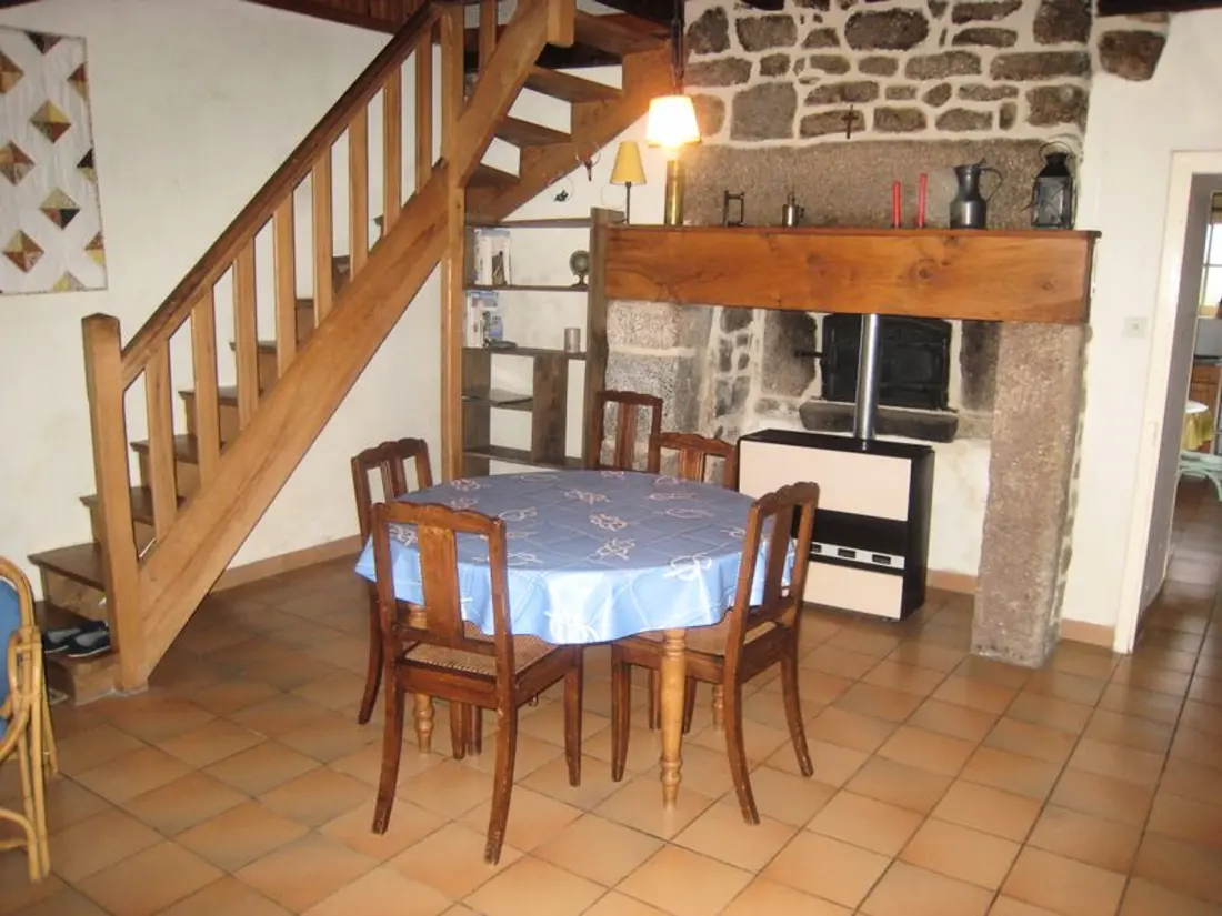 Maison de Vacances Reville 16