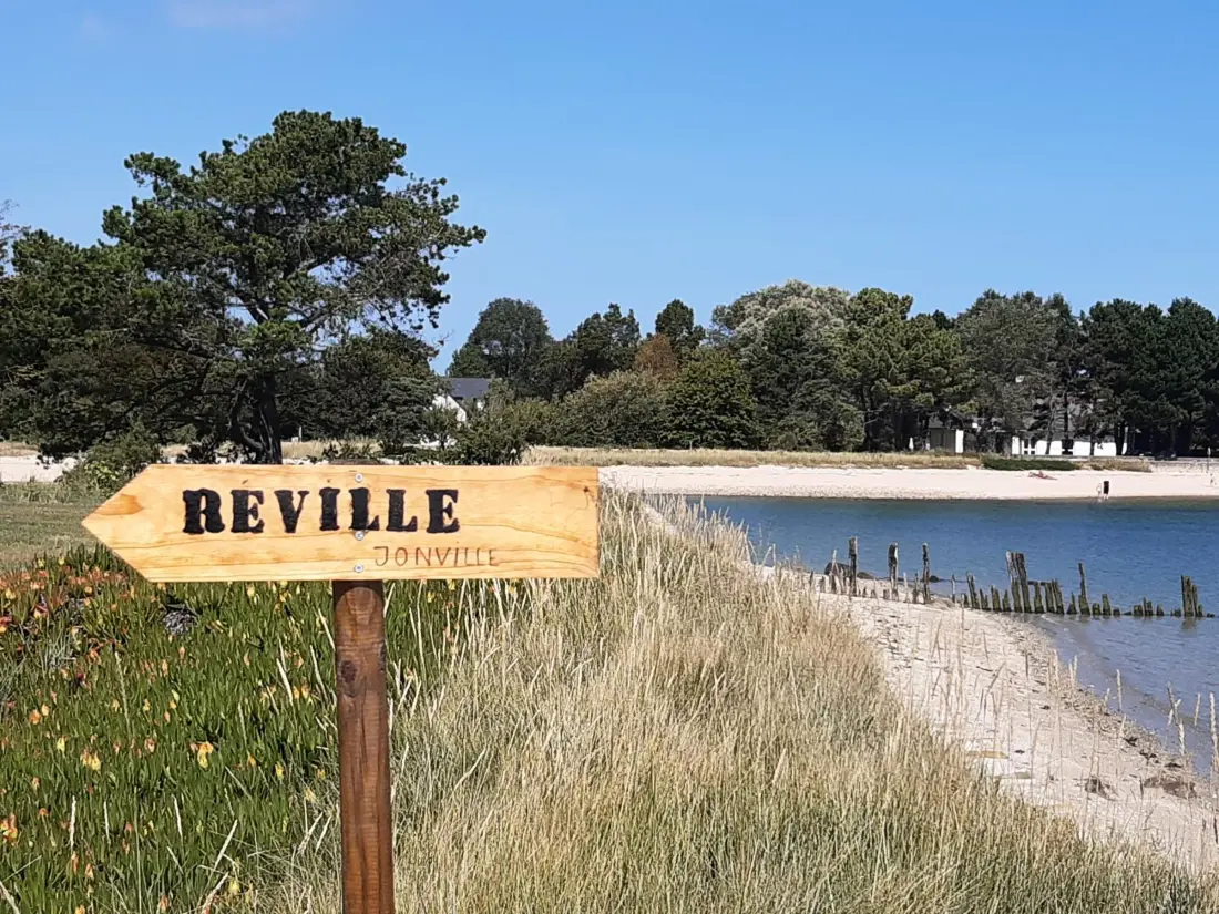 Maison de Vacances Reville 17