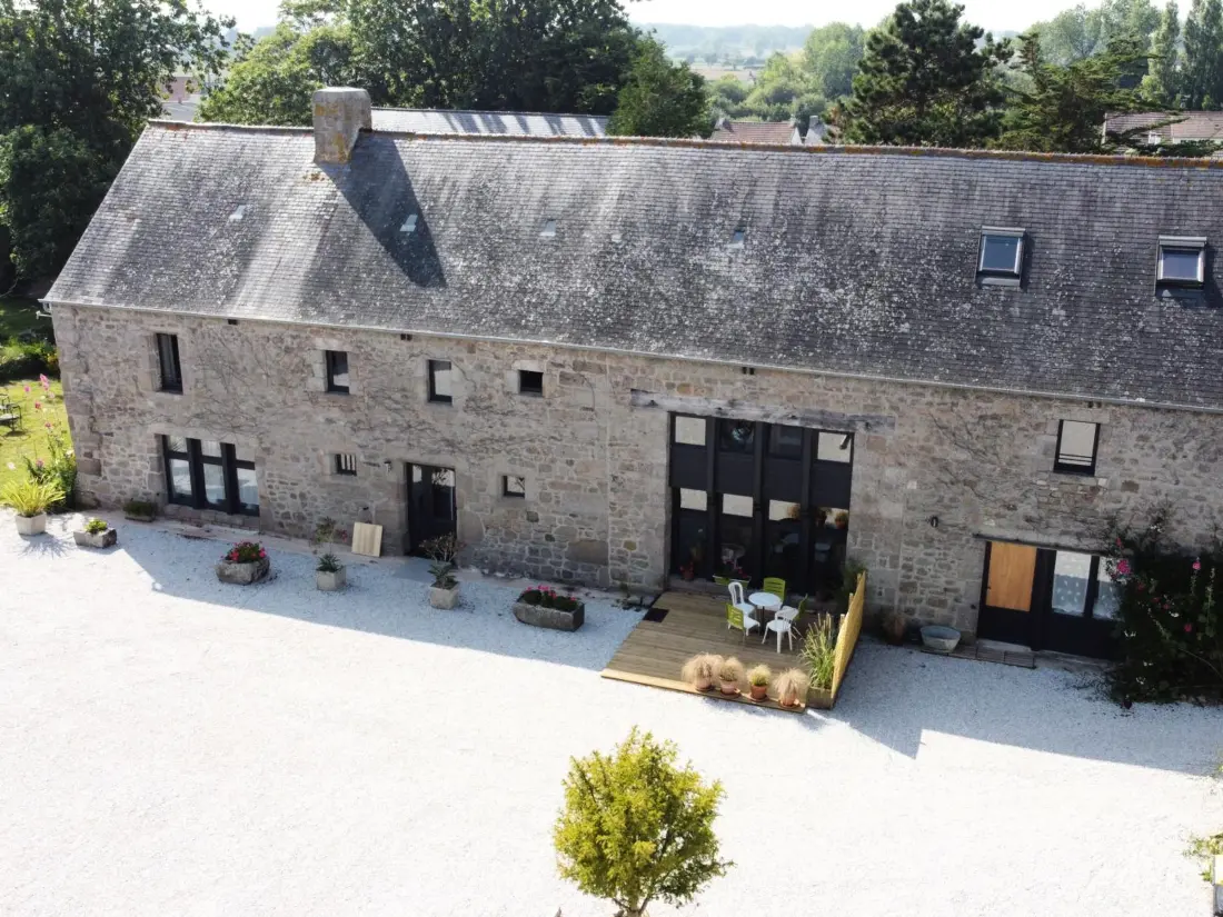 Maison de Vacances Reville 18
