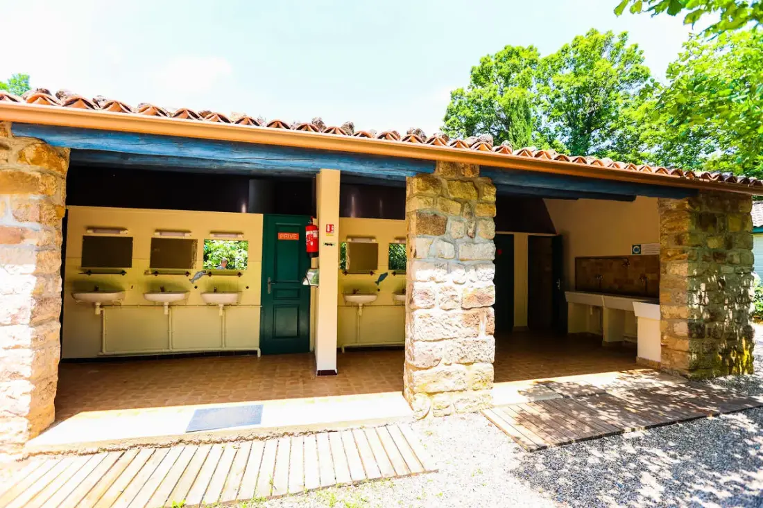 Ushuaïa Villages - Camping Les Cruses 3 étoiles★★★