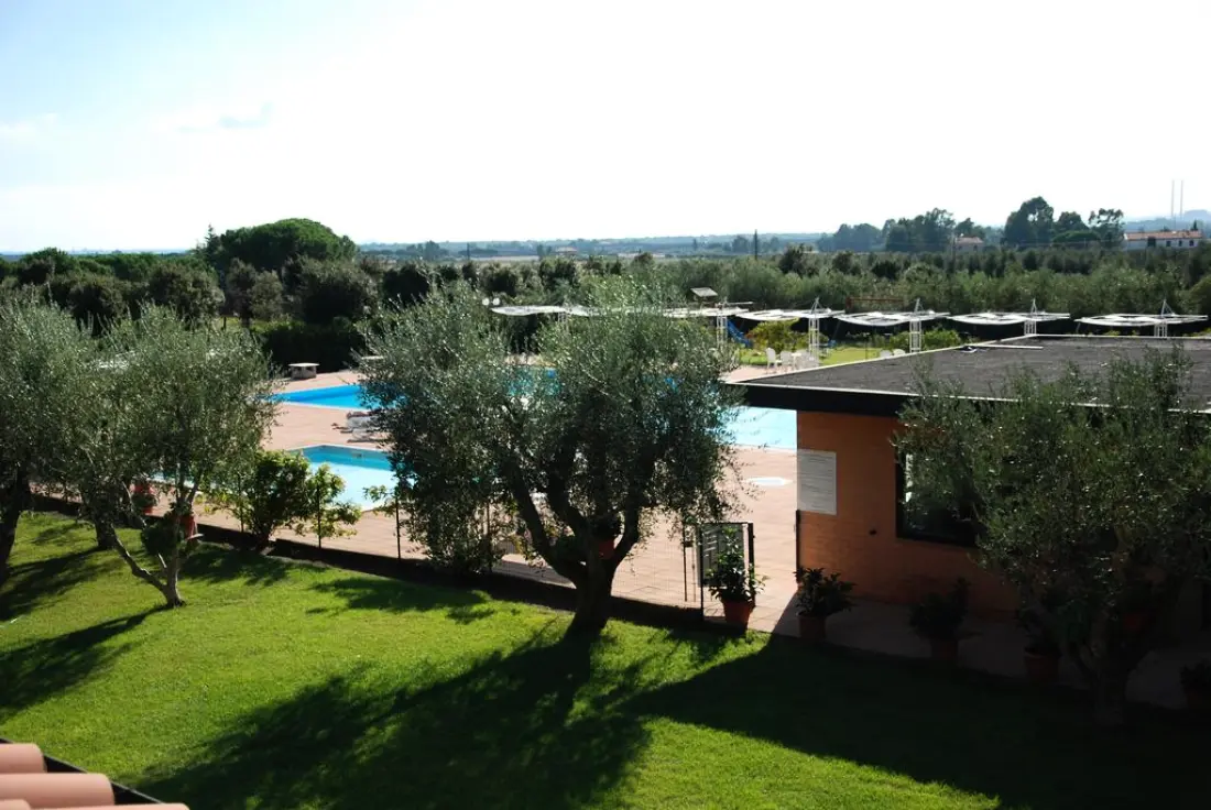 Hôtel-Résidence Borgo Degli Olivi