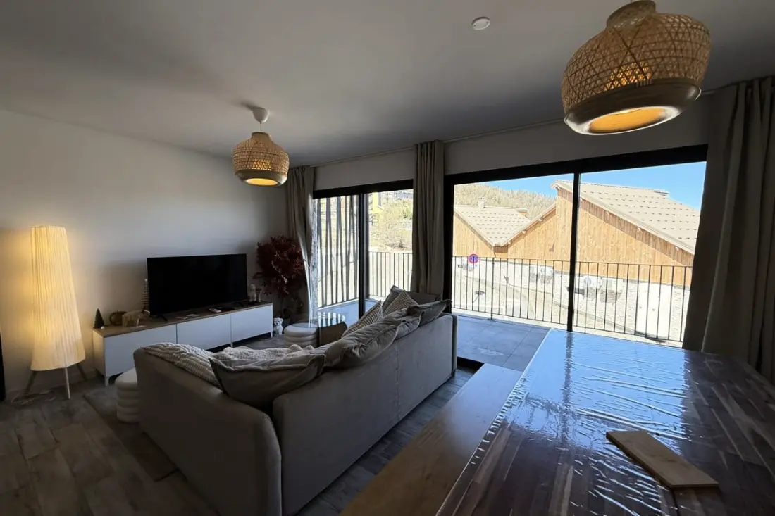 Chalet Neuf &amp; Cosy - 300 m Des Pistes - Risoul