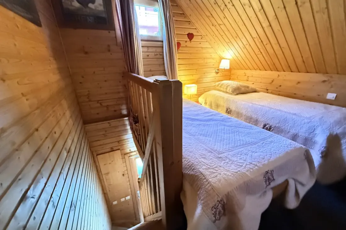 Deux Chalets Communicants Sur Les Pistes – 10 Pers – Risoul 1850