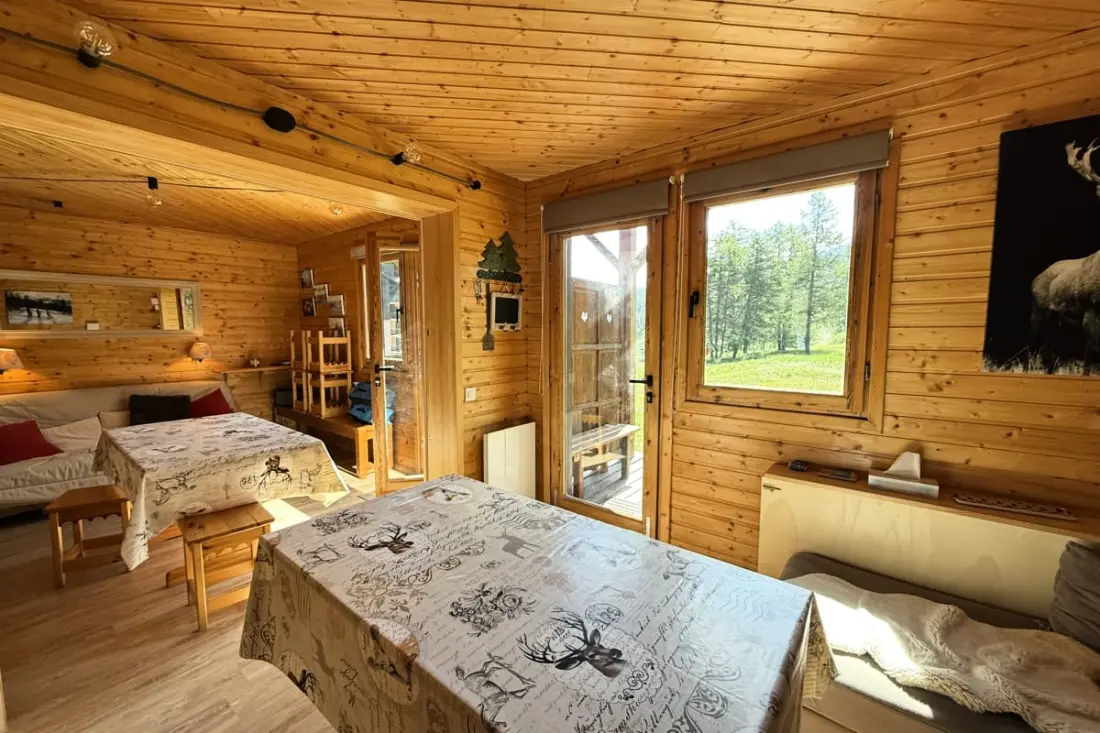 Deux Chalets Communicants Sur Les Pistes – 10 Pers – Risoul 1850