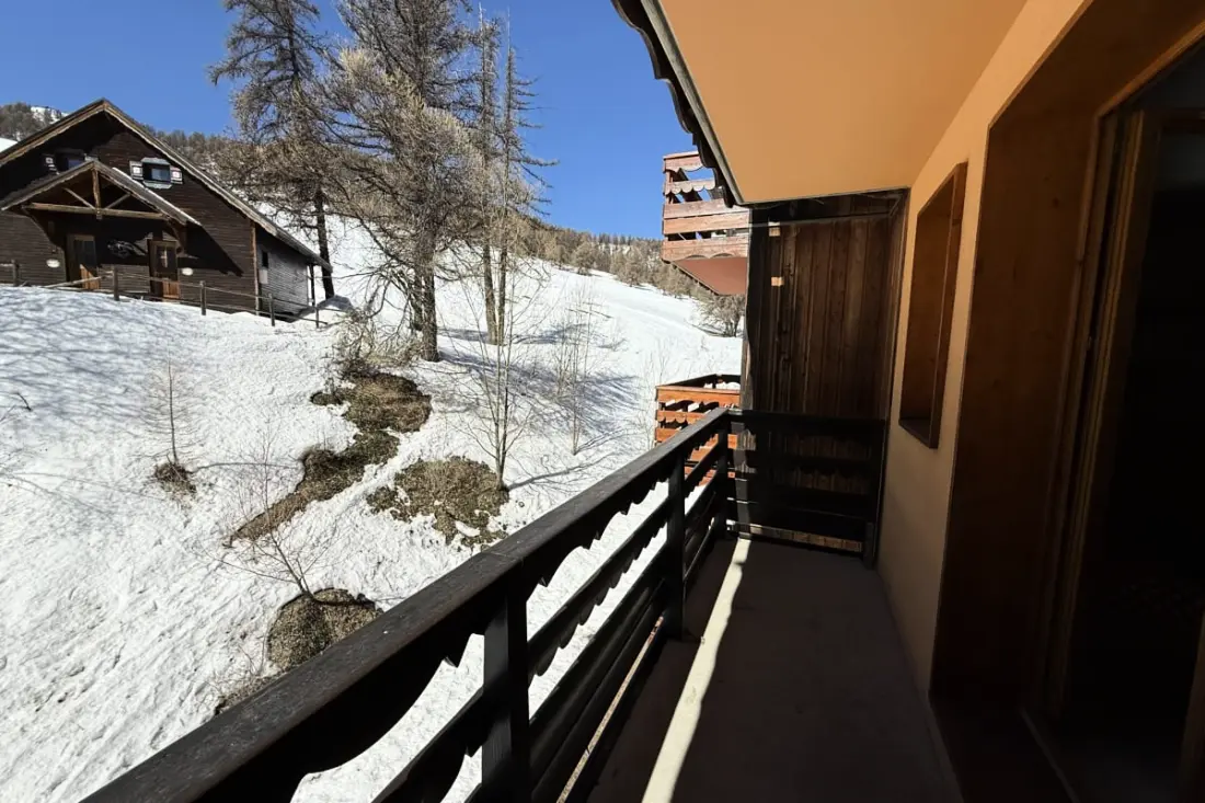 Résidence Risoul • T2 4 Pers • Piscine Et Sauna • Proche Pistes