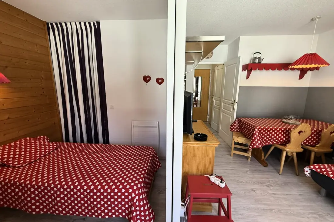 Résidence Risoul • T2 4 Pers • Piscine Et Sauna • Proche Pistes