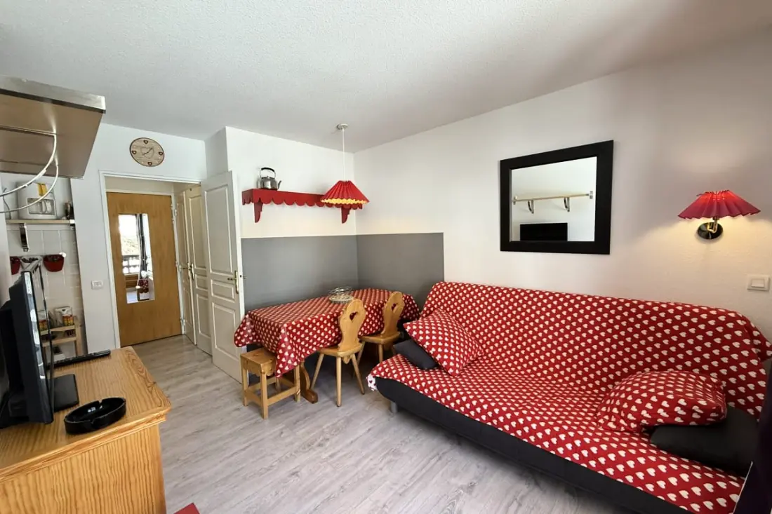 Résidence Risoul • T2 4 Pers • Piscine Et Sauna • Proche Pistes