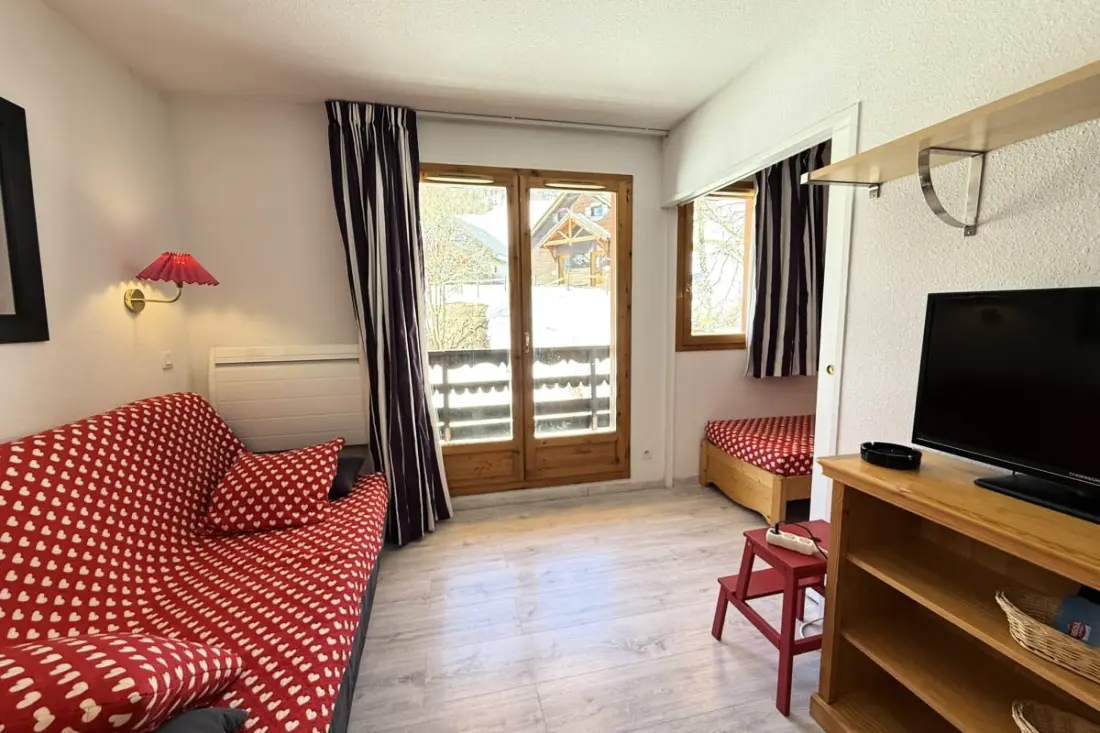 Résidence Risoul • T2 4 Pers • Piscine Et Sauna • Proche Pistes