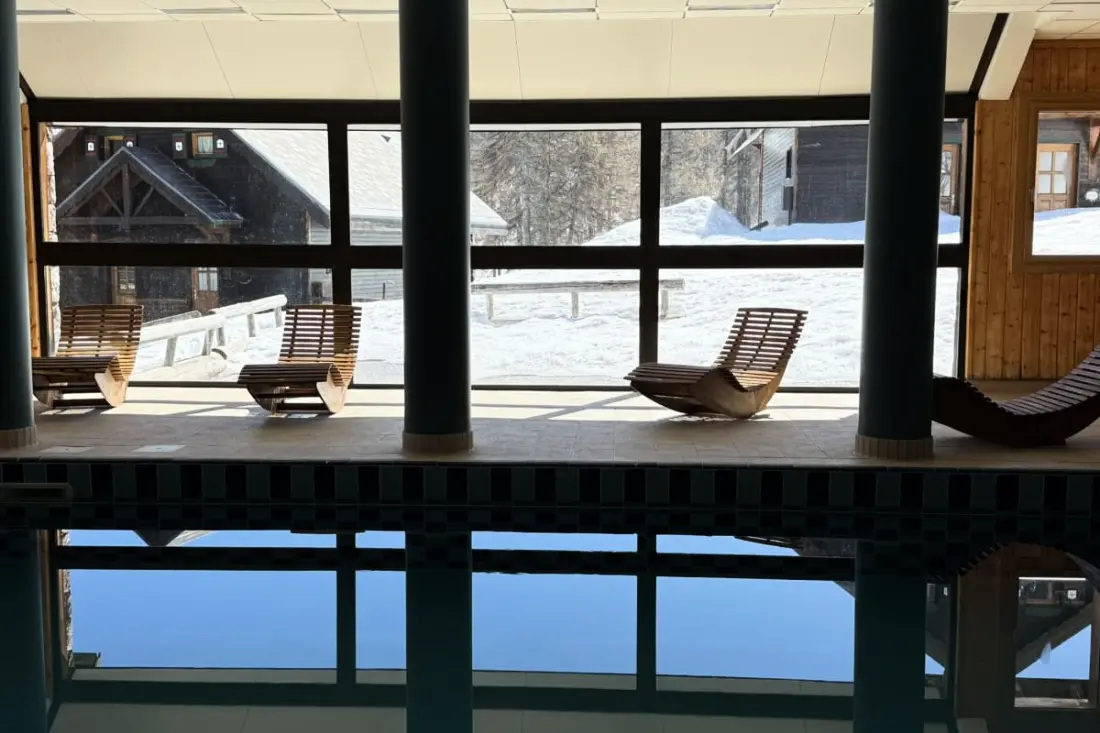 Résidence Risoul • T2 4 Pers • Piscine Et Sauna • Proche Pistes