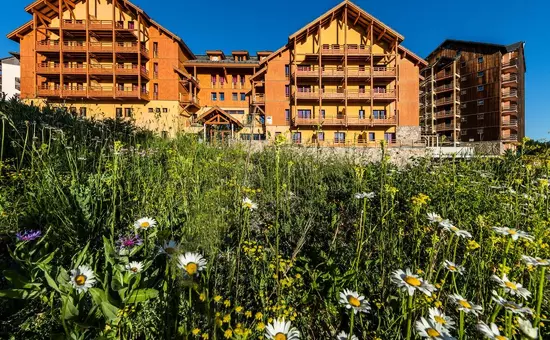 Deneb Residenz