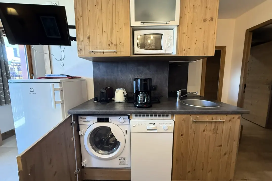 Résidence Risoul • T2 5 Pers • Piscine Et Sauna • Skis Aux Pieds