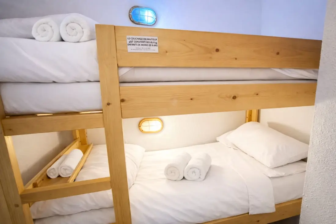 Résidence Risoul • T2 6 Pers • Piscine Et Sauna • Proche Pistes