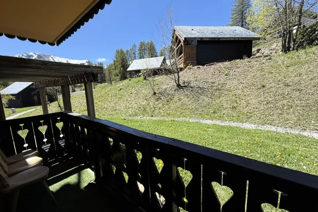Résidence Risoul • T2 6 Pers • Piscine Et Sauna • Proche Pistes