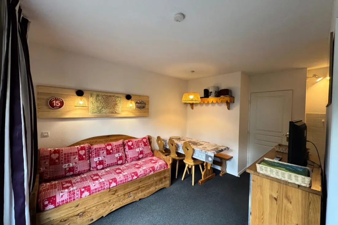 Résidence Risoul • T2 6 Pers • Piscine Et Sauna • Proche Pistes