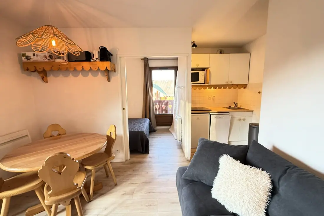 Résidence Risoul :t2 4-6 Pers - Balcon Piscine Sauna