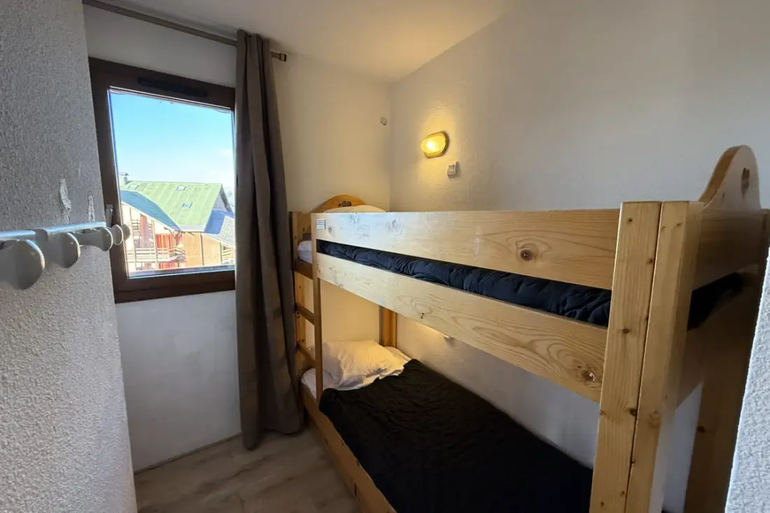 Résidence Risoul :t2 4-6 Pers - Balcon Piscine Sauna