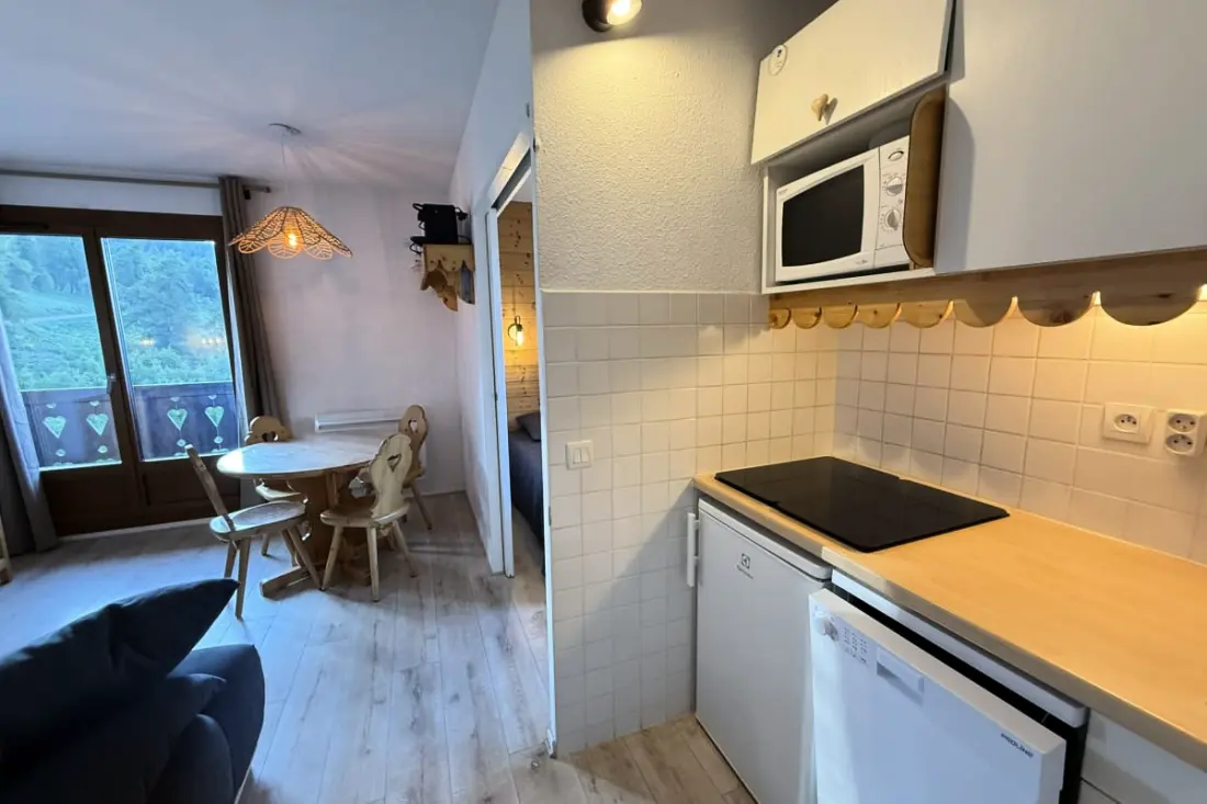Résidence Risoul :t2 4-6 Pers - Balcon Piscine Sauna
