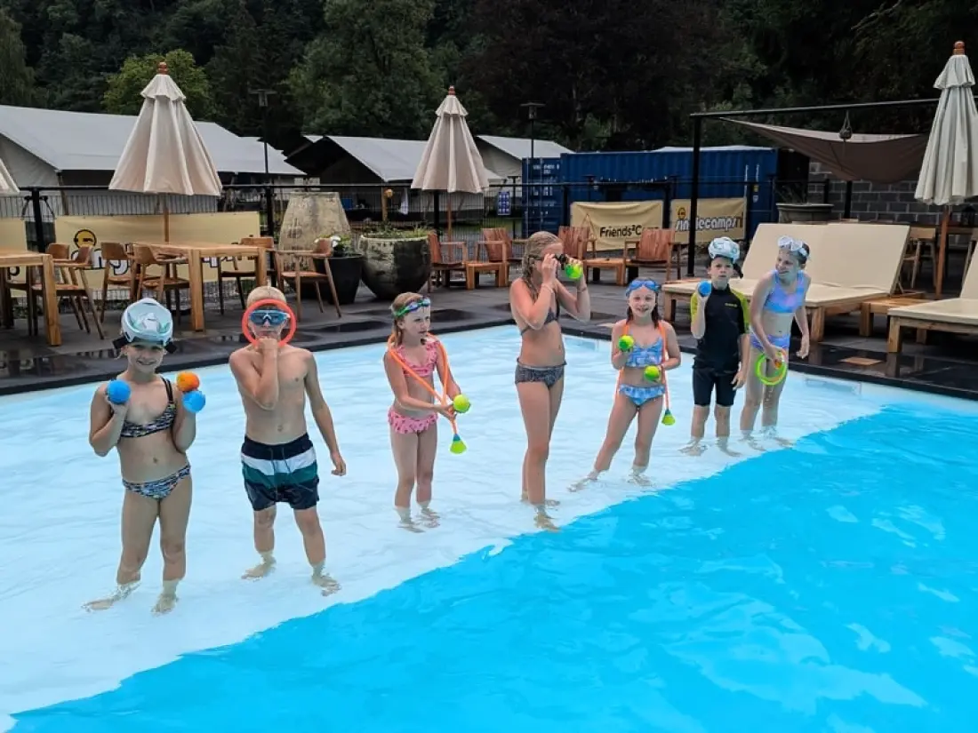 1-ouder camping Au Bord de l'Ourthe 2 étoiles★★