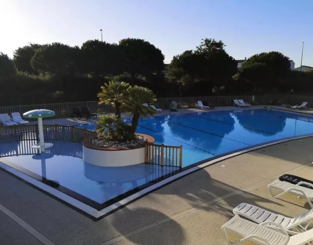 Flower Camping  Village Platin-Redoute 3 étoiles★★★