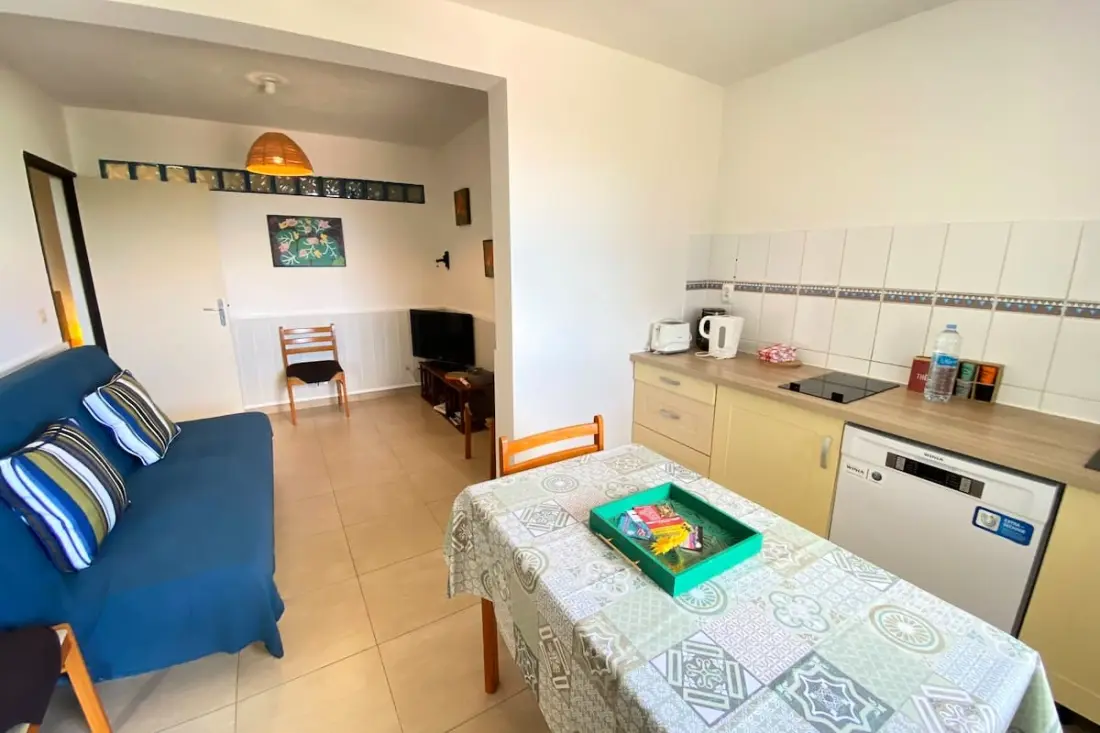 972d3 - Villa De 240m2 - Piscine - 5 Chambres