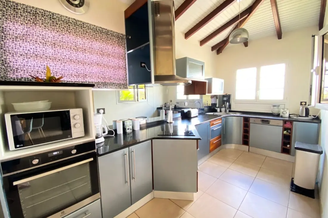 Haut De Villa  10 Pers • Vue Panoramique &amp; Piscine