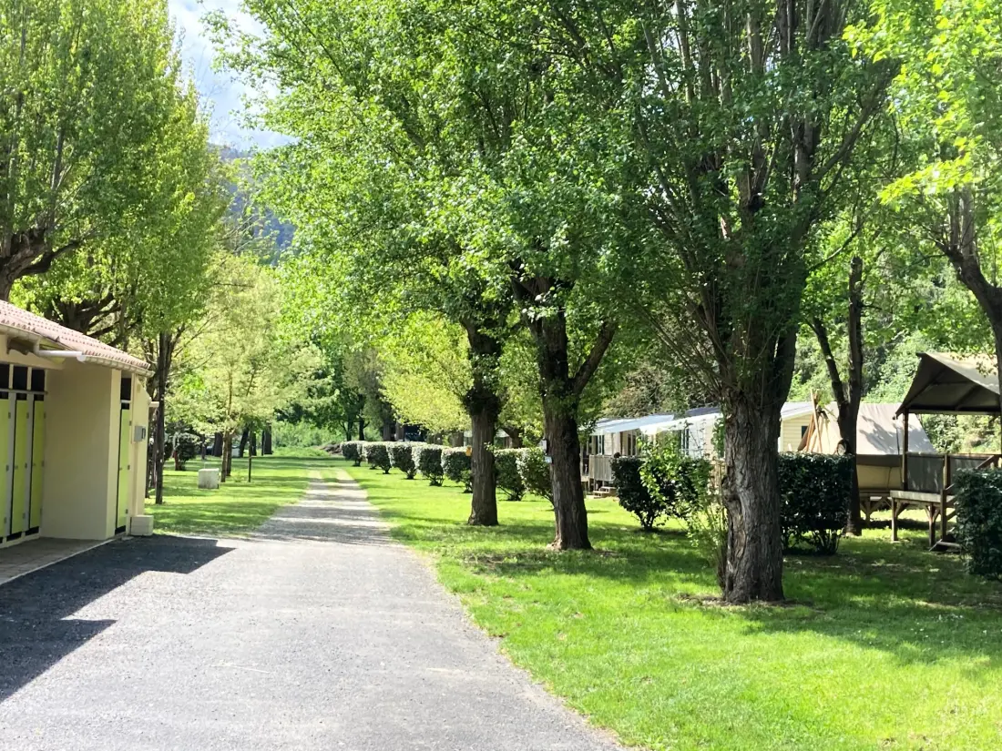 Camping le Pont 3 étoiles★★★