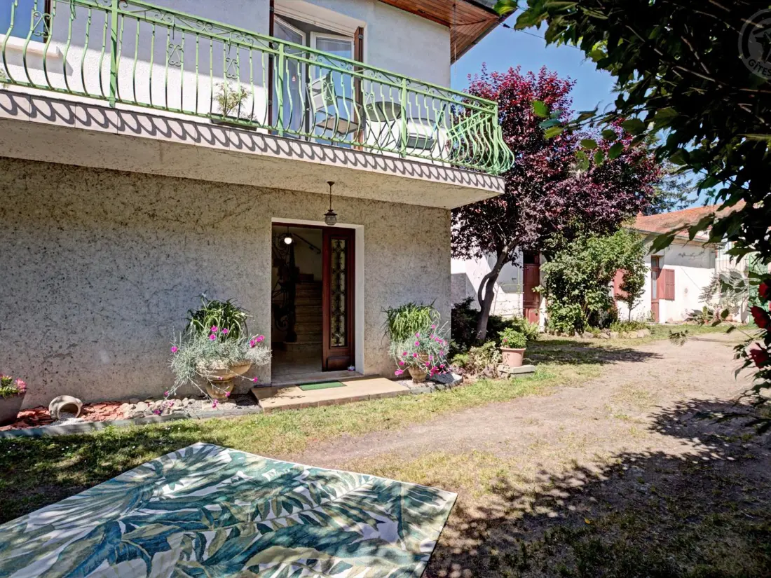 Maison de Vacances Roanne 3