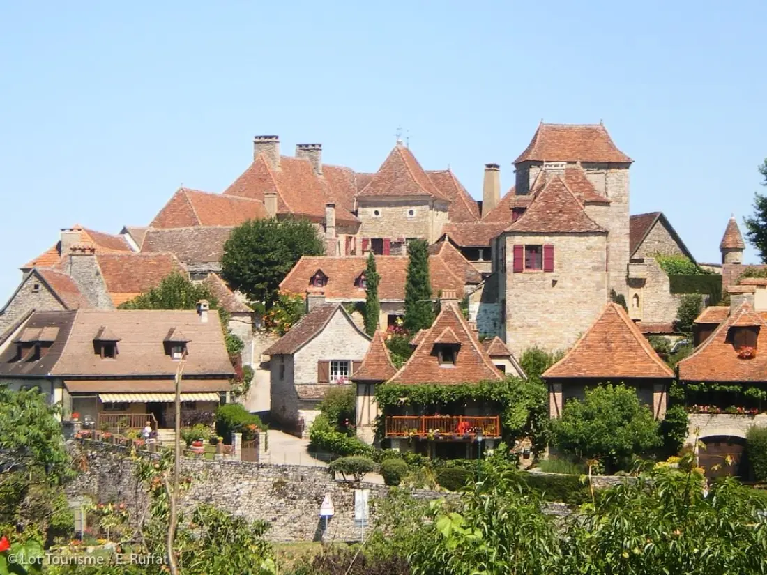 Camping LE ROC 3 étoiles★★★