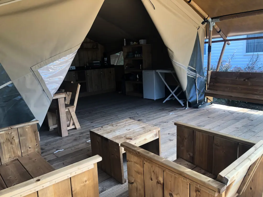 Camping LE ROC 3 étoiles★★★