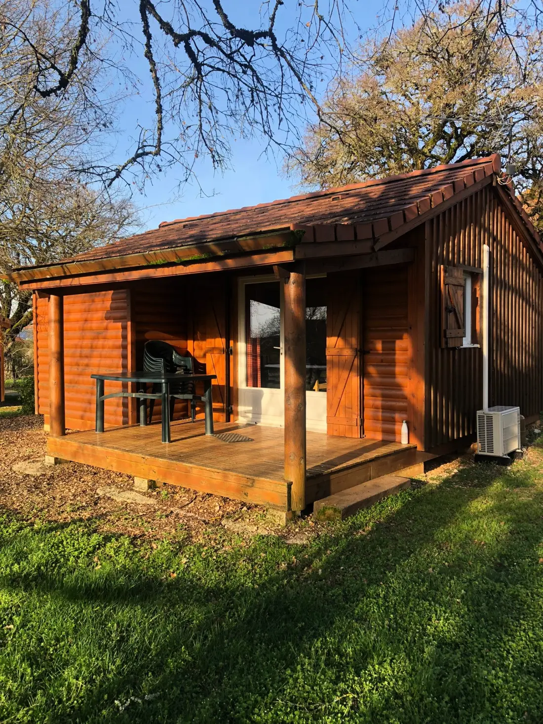 Camping LE ROC 3 étoiles★★★