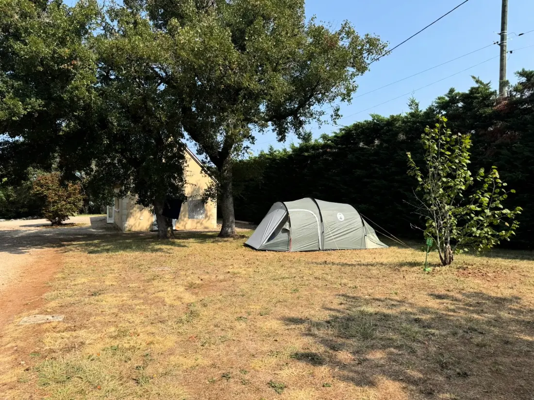 Camping LE ROC 3 étoiles★★★