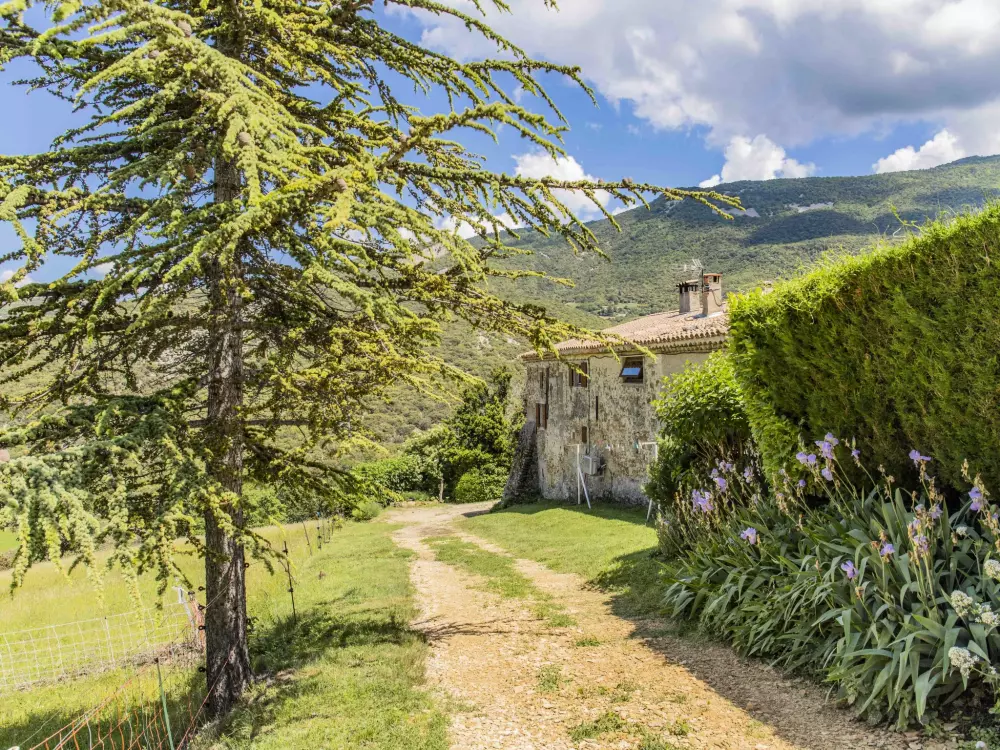 Maison de Vacances Roche St Secret Béconne
