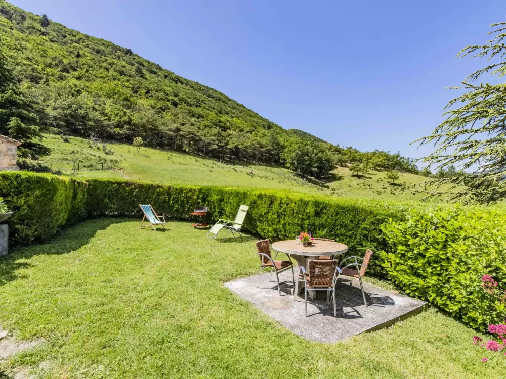 Maison de Vacances Roche St Secret Béconne