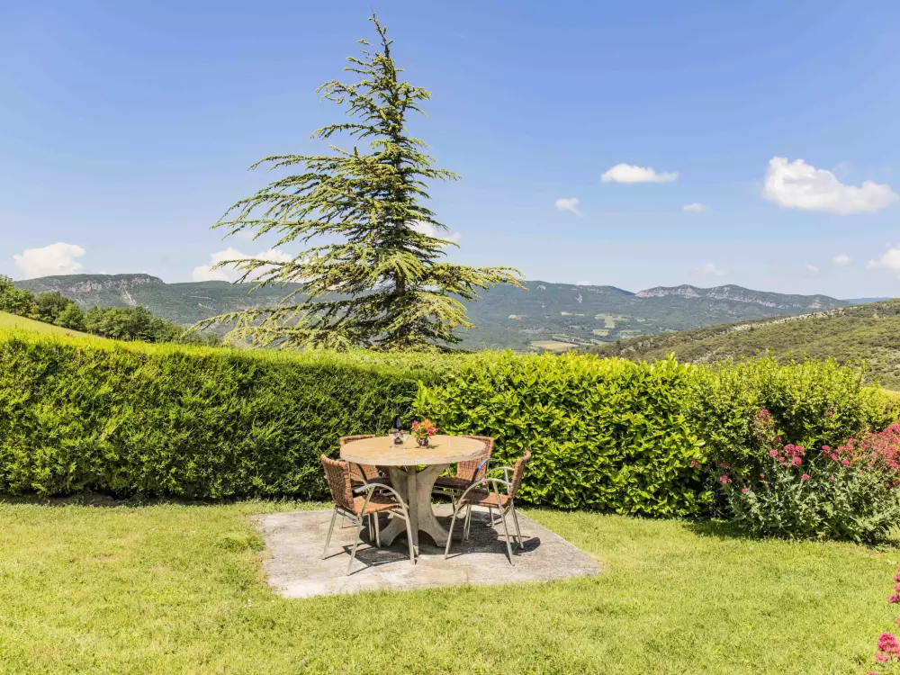 Maison de Vacances Roche St Secret Béconne