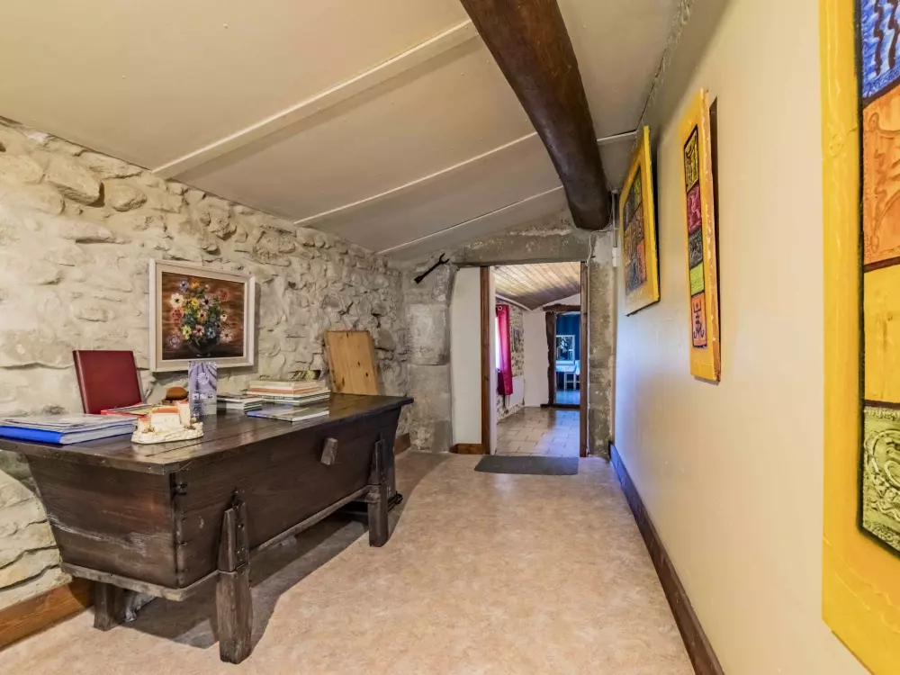 Maison de Vacances Roche St Secret Béconne