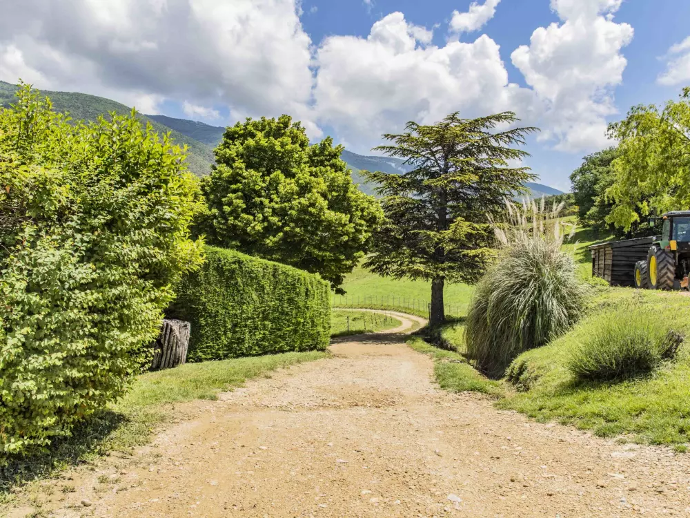 Maison de Vacances Roche St Secret Béconne